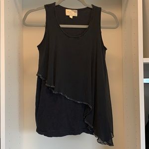 Cute top by Elizabeth & James